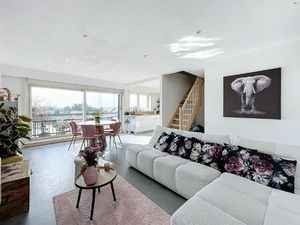 Duplexappartement met 3 slaapkamers  terras en fantastisch uitzicht in Kruibeke.