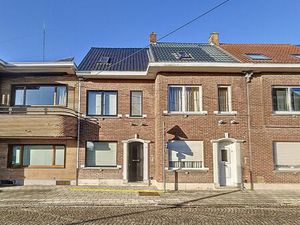 Verzorgde woning met 3 slaapkamers op perceel van 167 m²