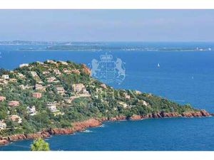 Villa de luxe à vendre à Théoule-sur-Mer : 2 940 000€ | 210m²