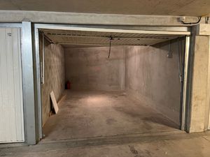 Location Parking FREJUS 83600