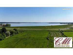 Terrain 10137 m² Giffaumont-Champaubert