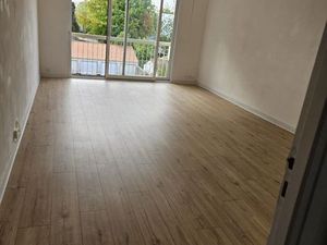 Bel appartement lumineux 37 6 m² – 1 pièce – Parking + cave – Centre de Challans