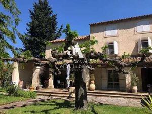 Maison de luxe à vendre à Arles : 850 000€ | 285m²