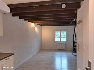 F2 en duplex sur quais de seine a 10 mn de la gare sncf