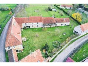 Maison de luxe à vendre à Trun : 545 000€ | 780m²