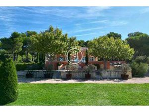 Villa de luxe à vendre à Saint-Rémy-de-Provence : 6 250 000€ | 478m²