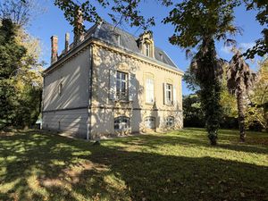 Villeneuve sur lot  Maison de Maître – Élégance  volumes et authenticité