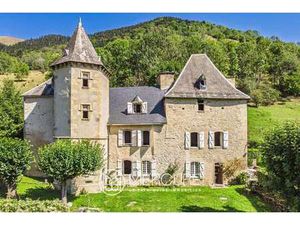 Château à vendre à Bagnères-de-Luchon : 750 000€ | 360m²