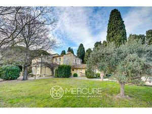 Maison de luxe à vendre à Arles : 1 170 000€ | 207m²