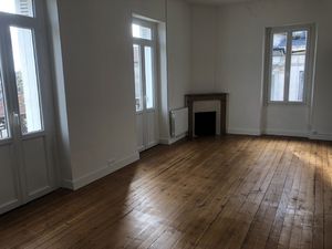 Location Appartement 3 pièces 62m² COGNAC 16100