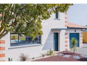 Maison de luxe à vendre à La Teste-de-Buch : 826 000€ | 110m²