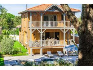 Maison de luxe à vendre à La Teste-de-Buch : 1 295 000€ | 144m²