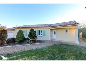 Vente maison 5 pièces 98 m² Reignac (16360)