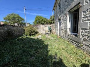 Vente maison 1 pièce 69 m² Aumagne (17770)