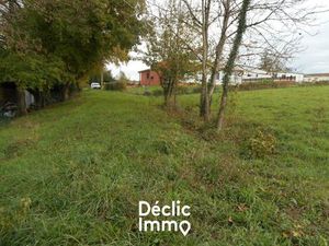 Vente terrain 1667 m² Geay (17250)
