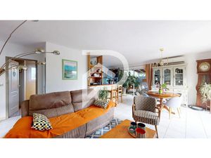 Vente maison 4 pièces 83 m² à Lasseube (64290)  245 000 €