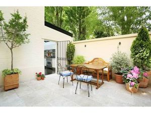 Maison de luxe de 9 pièces en location à Neuilly-sur-Seine  France