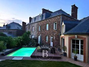 Maison à vendre 8 Pièces 258 m2 Montfort-sur-Meu Pays rennais - 846 568 &#8364;