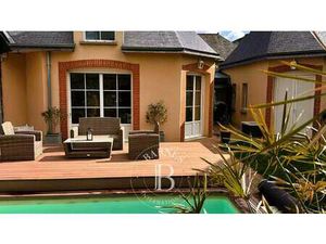 Maison à vendre 8 Pièces 258 m2 Montfort-sur-Meu Pays rennais - 846 568 €