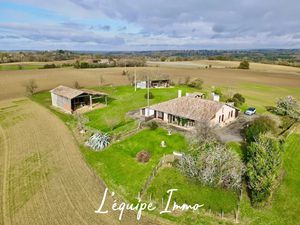 Vente maison 5 pièces 177 m² à L'Isle-Jourdain (32600)  280 000 €