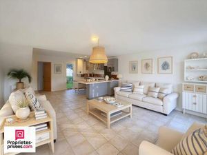Saint Maximin villa T3 avec grand garage sur 183 m²