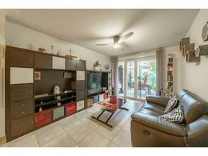 Appartement Le Castellet 2 pièce(s) en rez de jardin 41.85 m2 avec parking en sous sol