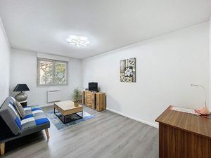 Location Appartement 2 pièces 51m² WOLFISHEIM 67202