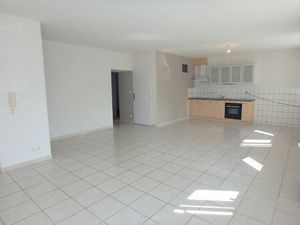 Location appartement 3 pièces 67 m² à Charquemont (25140)