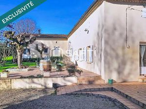 Vente maison 7 pièces 190 m² Montendre (17130)