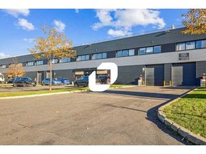 A LOUER  VISIBILITE SUR A86