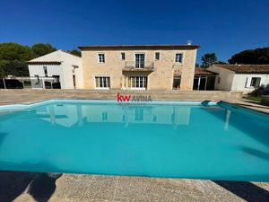Mas Provençal de 330m2 avec piscine