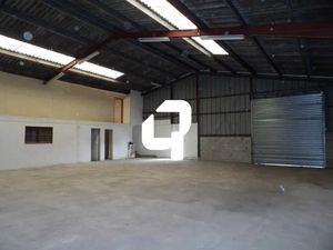 Vente Local d'activités Epone 78680