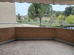 Vente Appartement 3 pièces à Aubagne (13400) : à vendre 3 pièces / 70m² Aubagne