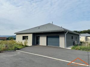 Vente villa 6 pièces 146 m² à Saint-Etienne-lès-Remiremont (88200)  325 000 €