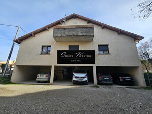 Vente immeuble 312m2 Beaucroissant 38140 - 385000 € - Surface Privée