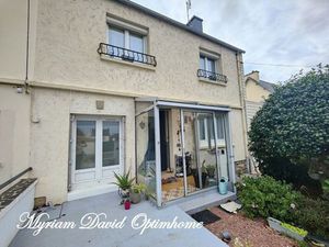 Vente maison 4 pièces 85 m² Carhaix-Plouguer (29270)