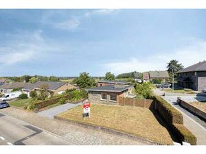 Huis te koop in Zedelgem met 4 slaapkamers