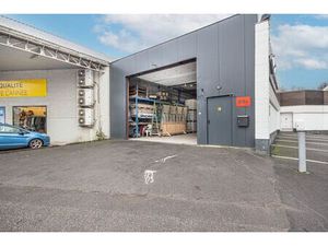 Surface industrielle à vendre à Couvin (VBD57979)