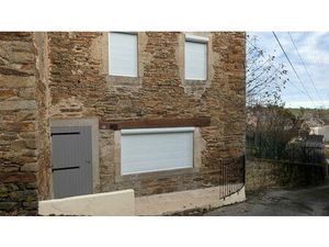 Location maison 3 pièces 40m2 Manhac 12160 - 590 € - Surface Privée