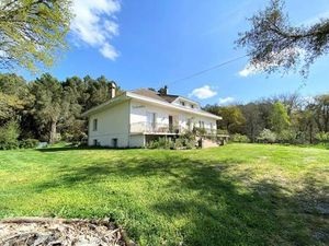 Belle Villa des Années 70 - Terrain arboré d'environ 6300m² - à vendre - 7 pièces - proche