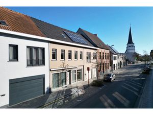 Huis te koop in Lievegem met 5 slaapkamers