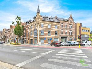 Commercieel te koop in Sint-Truiden met 8 slaapkamers