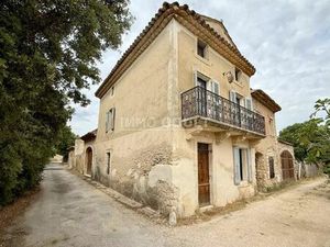 Maison de luxe de 100 m2 en vente Saint-Saturnin-lès-Apt  Provence-Alpes-Côte d'Azur