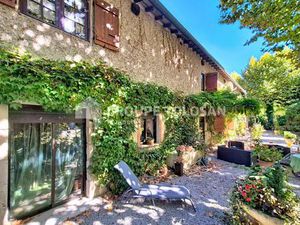 Longère avec Piscine à Lempaut