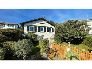 Vente maison 5 pièces 110m2 Ciboure 64500 - 780000 € - Surface Privée