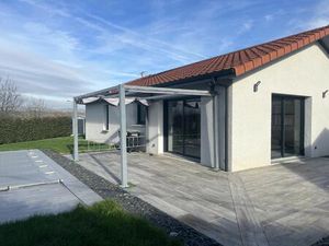 Vente maison 6 pièces 115 m² Saint-Romans (38160)