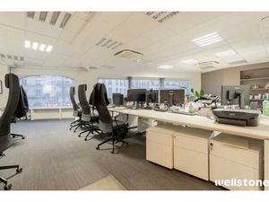 Location Bureau Paris 75010