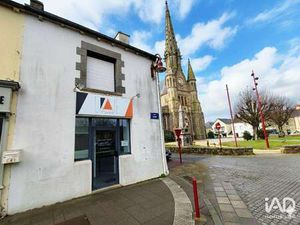 Vente Bureaux et commerces à Bains-sur-Oust (35600) : à vendre / 55m² Bains-sur-Oust