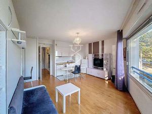 Vente Appartement T1 Bord de Mer à Larmor-Plage (56260) : à vendre T1 Bord de Mer / 30m² L