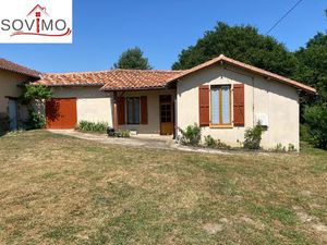 Proche Centre Ville  Pied A Terre Mitoyen Sur 1 Ha Env. Avec Partie Constructible